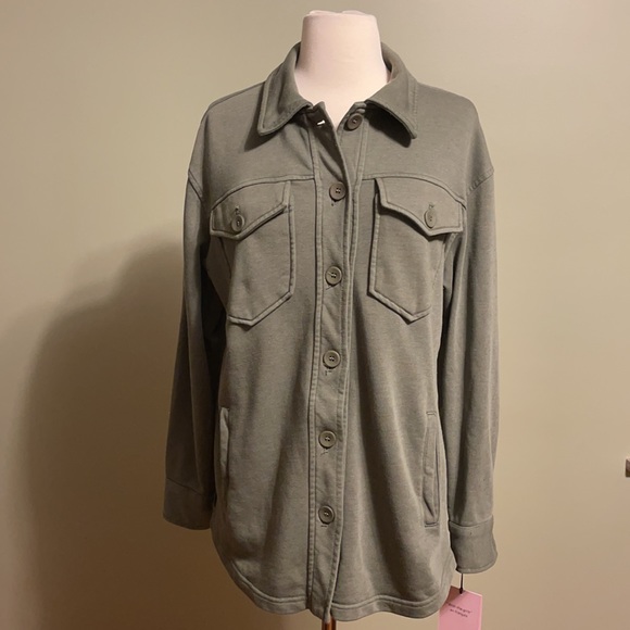 Women’s Size Small Avec Les Filles Olive Green Shirt Jacket Button Up Shacket - Picture 2 of 8